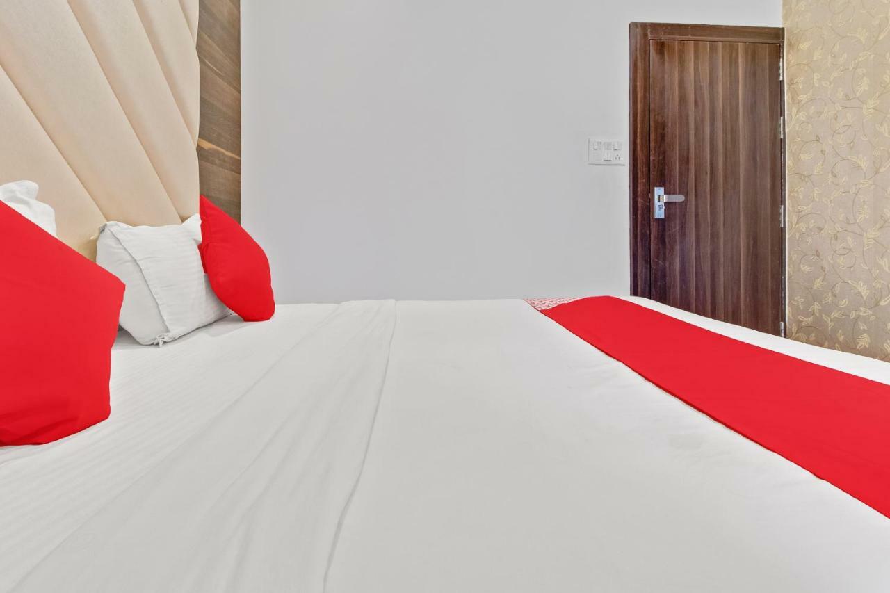Oyo 47777 Hotel Laxminarayan Aurangabad  Eksteriør billede
