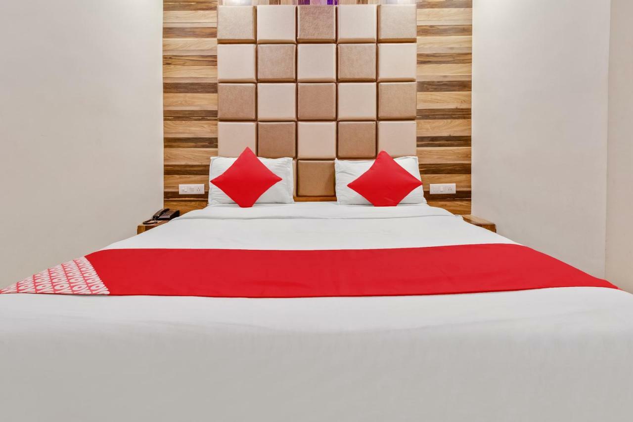 Oyo 47777 Hotel Laxminarayan Aurangabad  Eksteriør billede