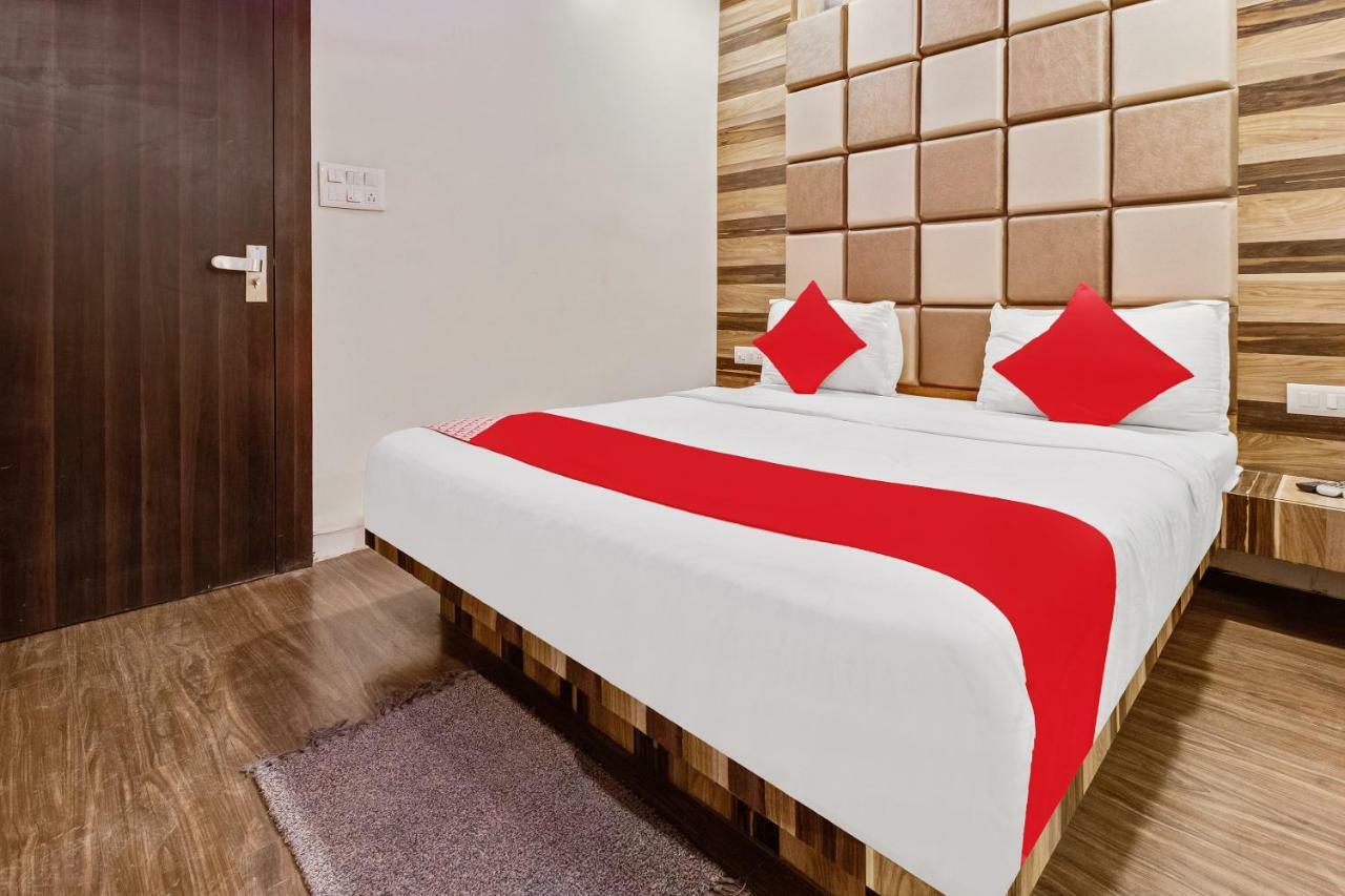 Oyo 47777 Hotel Laxminarayan Aurangabad  Eksteriør billede
