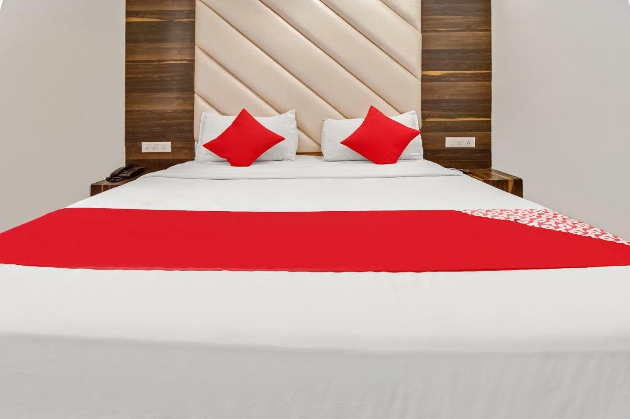 Oyo 47777 Hotel Laxminarayan Aurangabad  Eksteriør billede